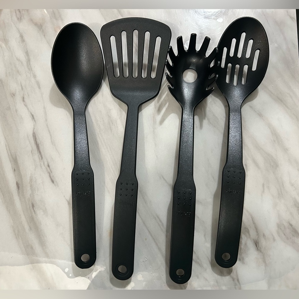 Black Nylon Kitchen Utensil Set - 4 Pieces